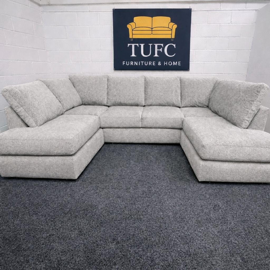 The Hudson U-shape sofa (made to order)