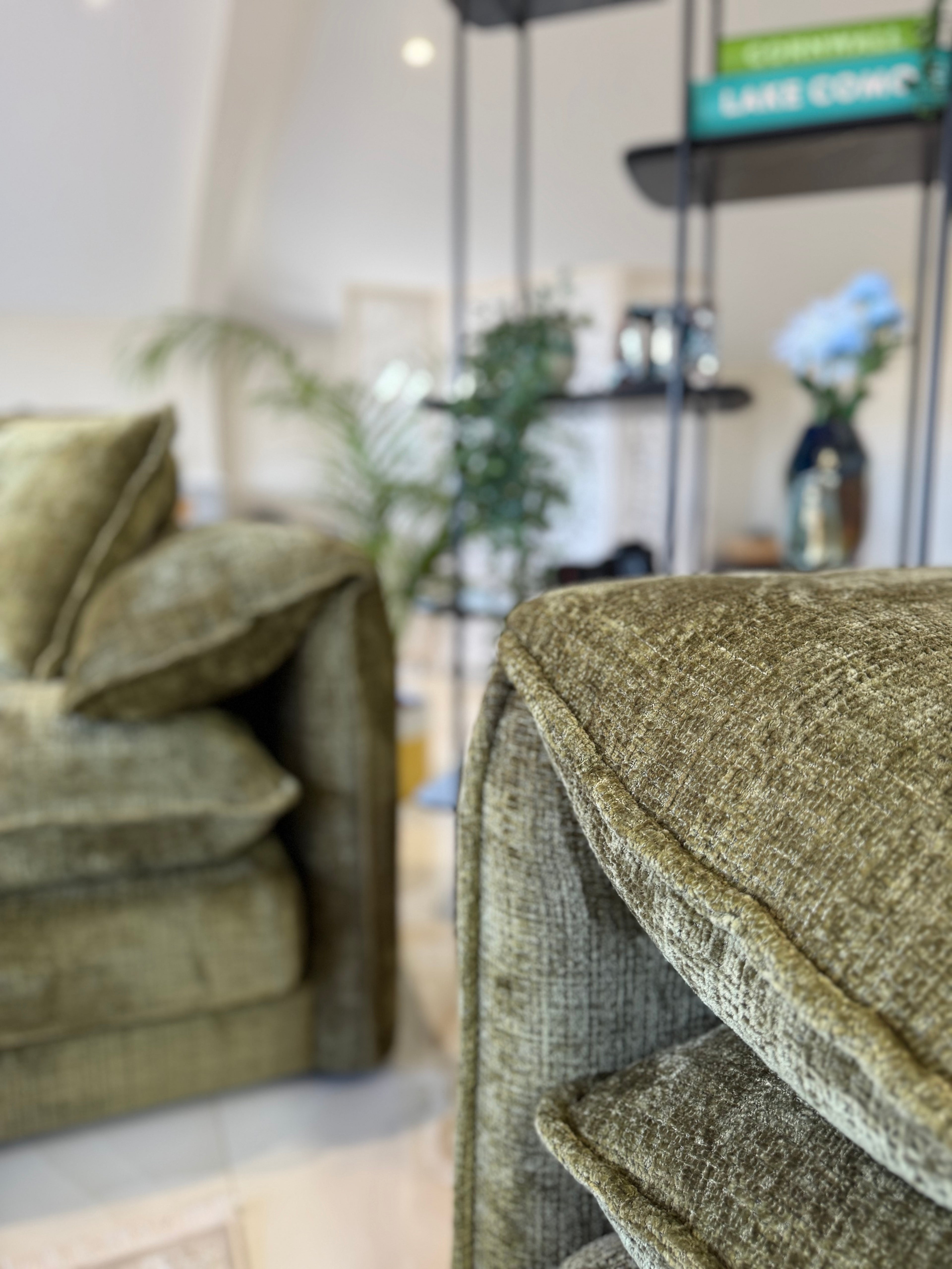 Solaya 2 Seater sofa green