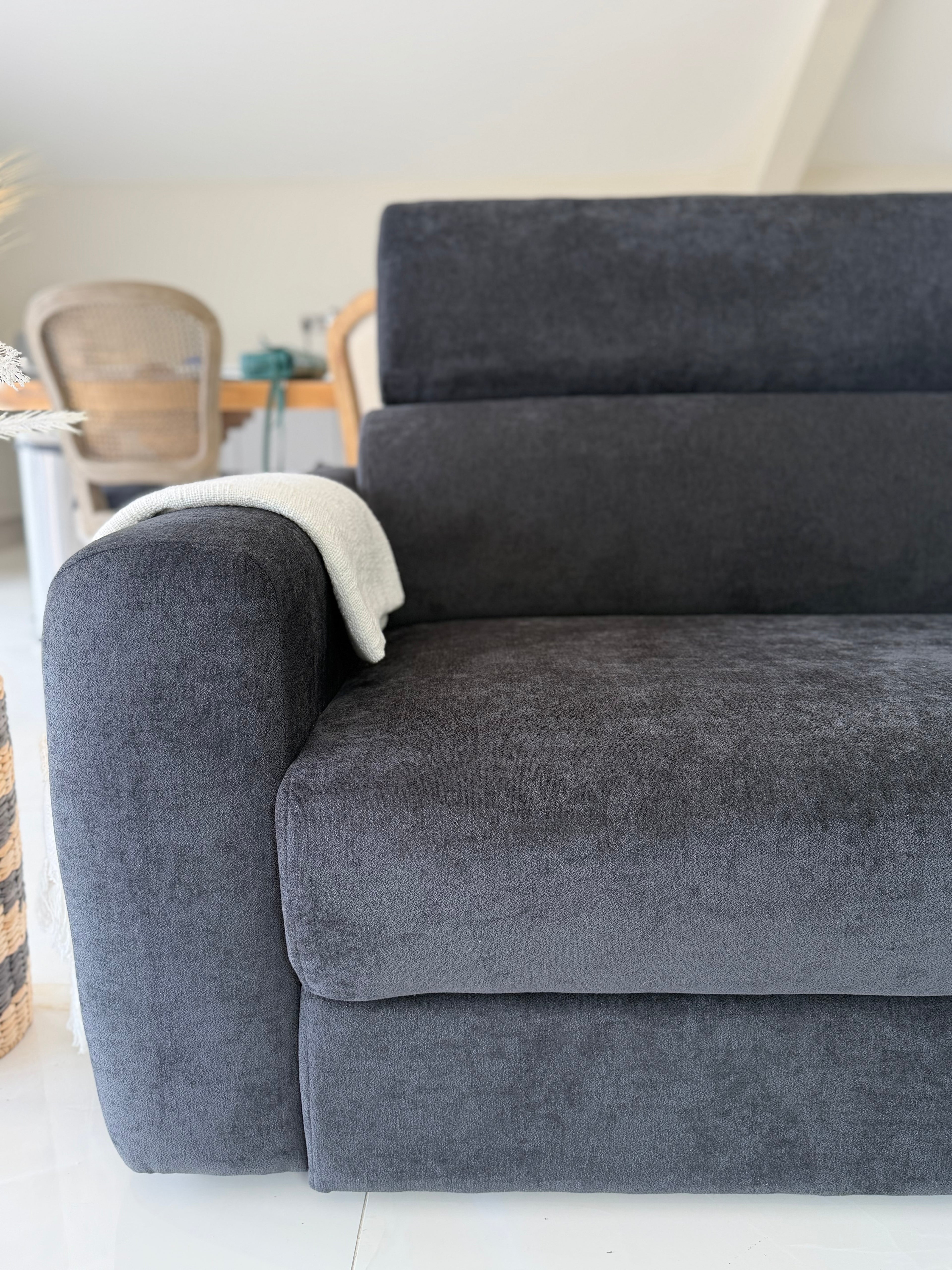 Dakota 3 seater power slider black