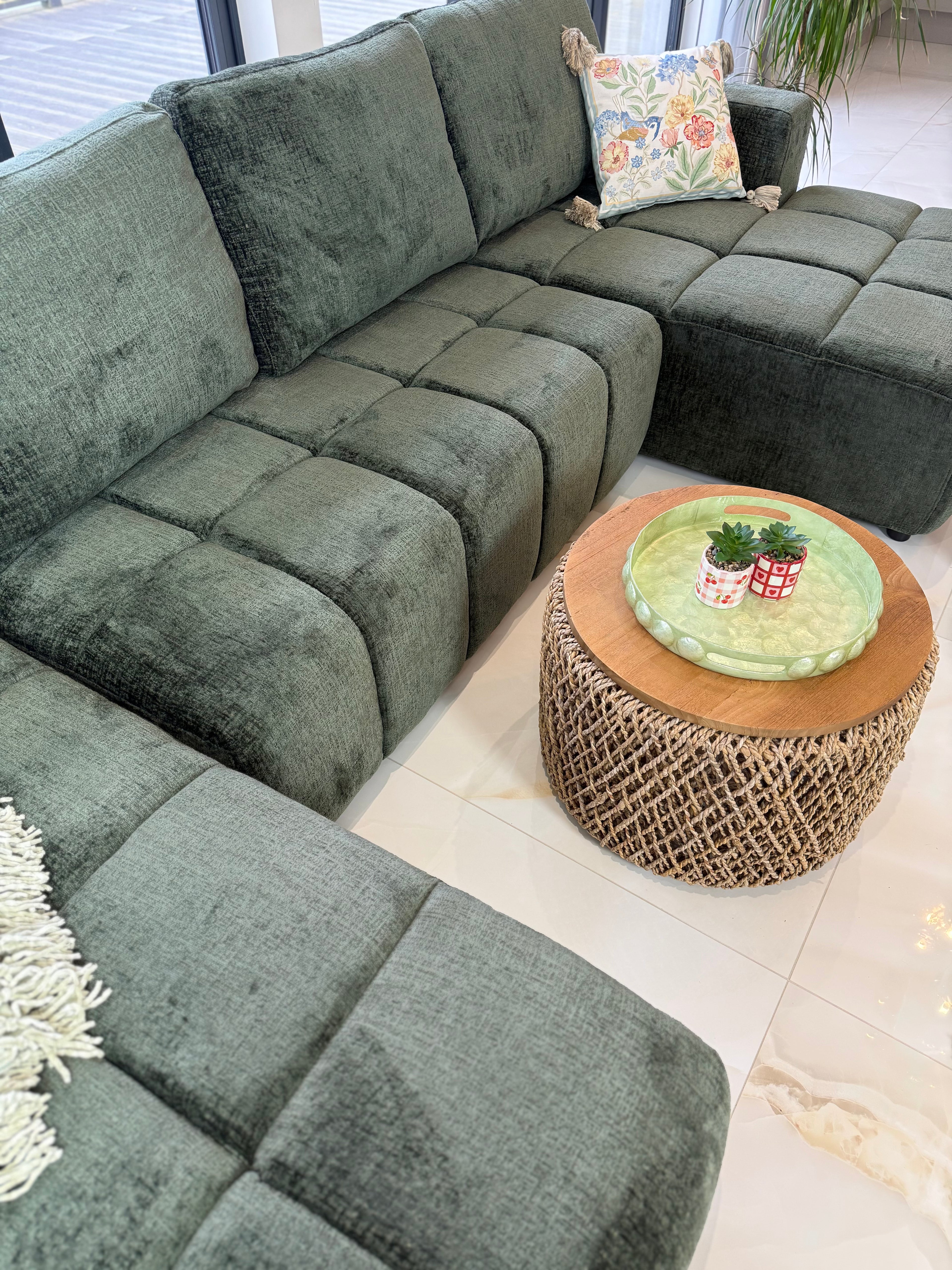 Shanghai U Shape Sofabed green
